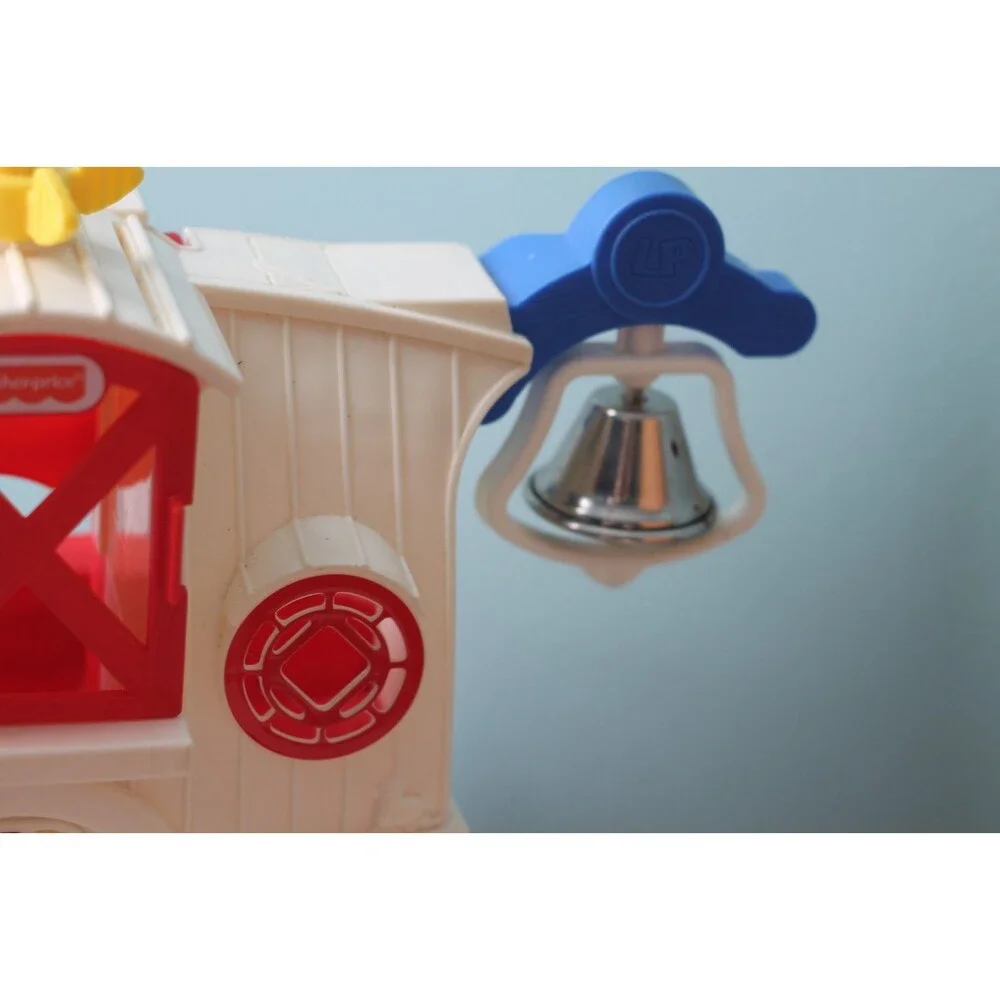 Fisher-Price FPM55 People Caring for Animals Farm Playset